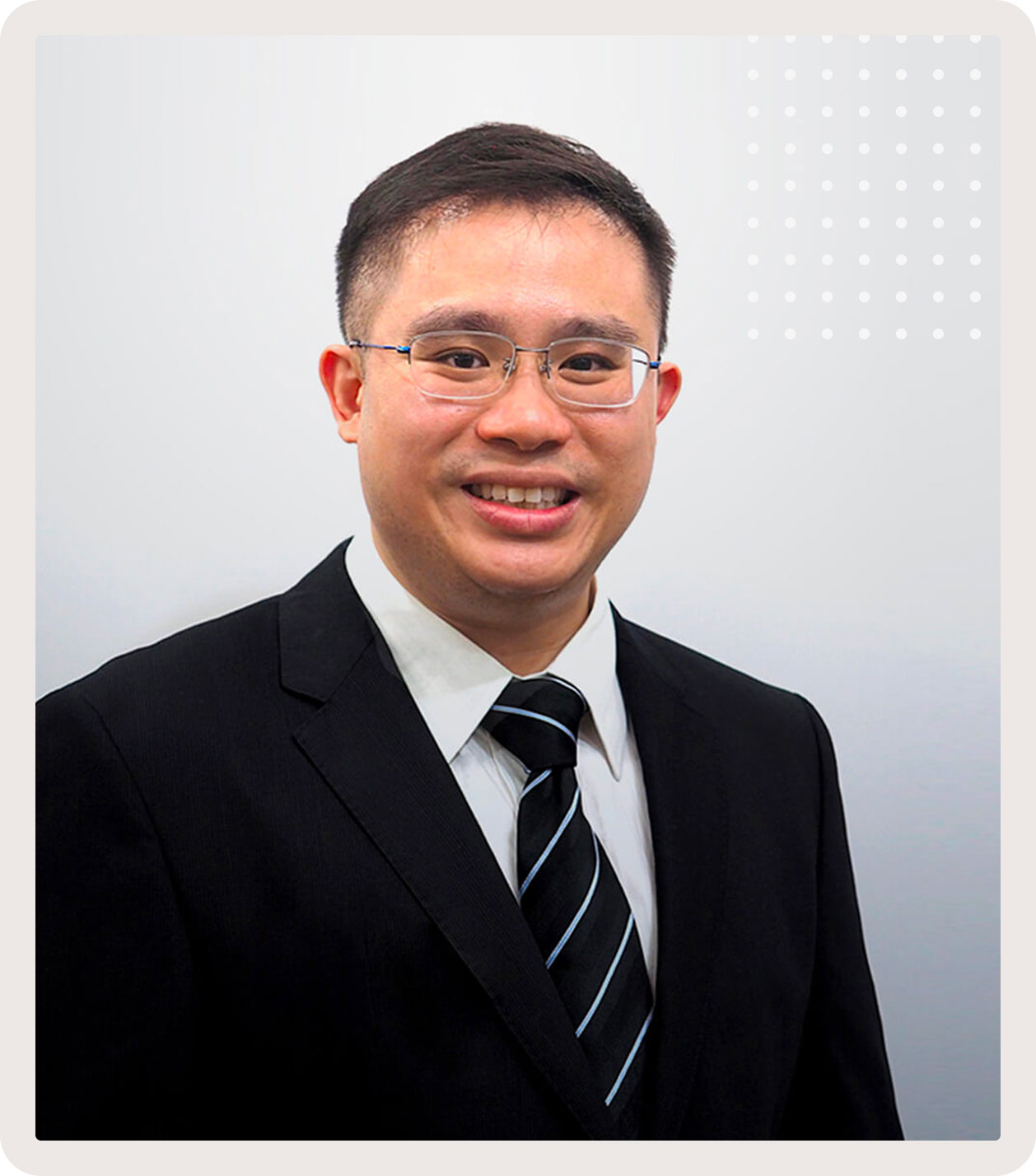 Portrait of Dr Seng Chusheng, Consultant Orthopaedic Surgeon